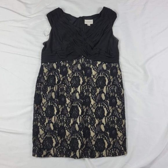 David’s Bridal Plus Size Form Fitting Cocktail Dress. Size 24. - Picture 1 of 6
